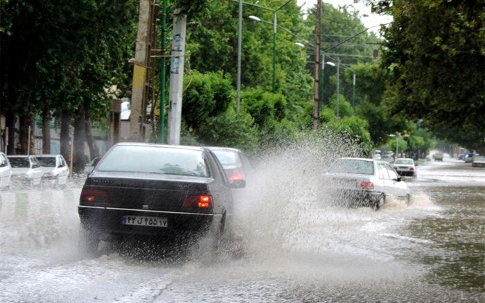 بارش باران در محورهای 7  استان