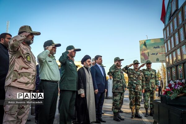 صبحگاه مشترک نیروهای مسلح به مناسبت آغاز هفته نیروی انتظامی در ارومیه