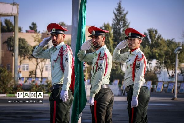 صبحگاه مشترک نیروهای مسلح به مناسبت آغاز هفته نیروی انتظامی در ارومیه