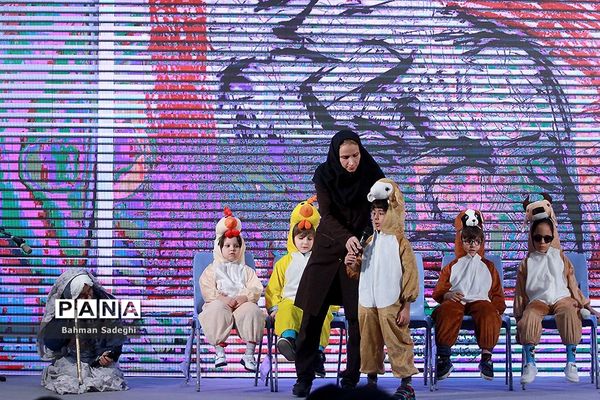 آئین گرامیداشت هفته ملی کودک