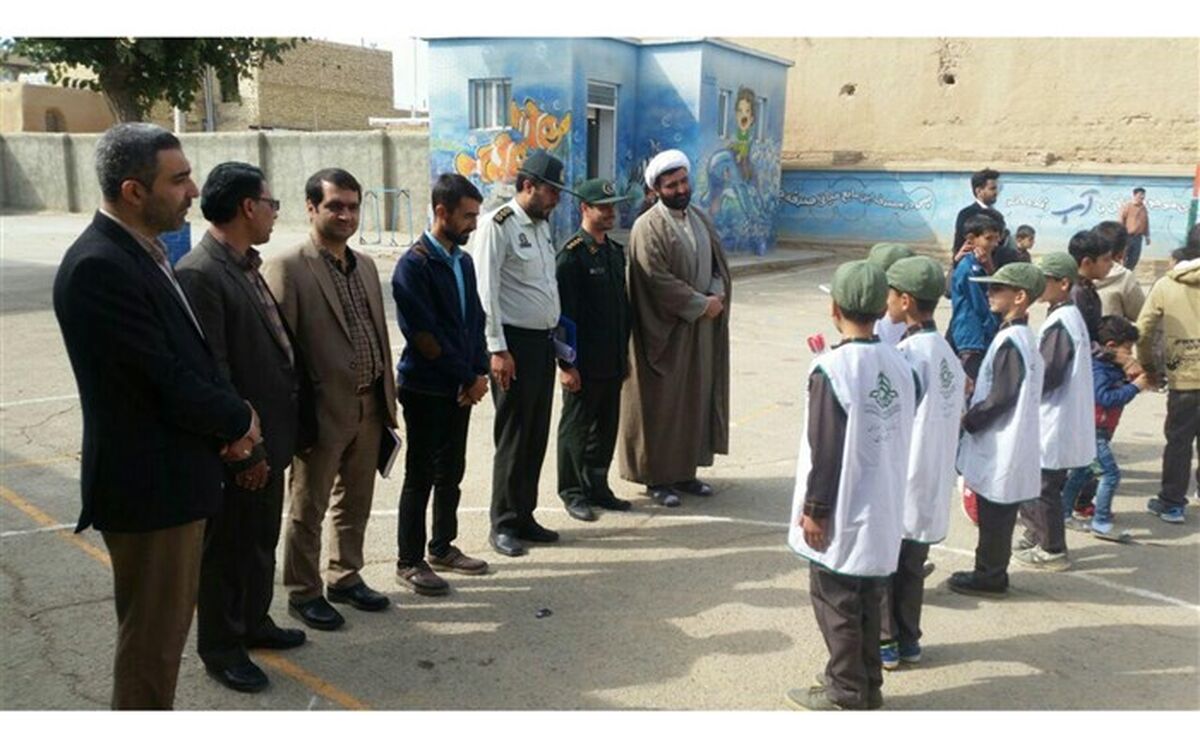 برگزاری مراسم تجلیل از فرمانده کلانتری شهر جهانی لالجین