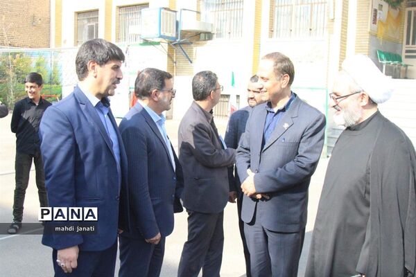 آیین افتتاح کانون سلمان در ناحیه 3 آموزش و پرورش استان قم
