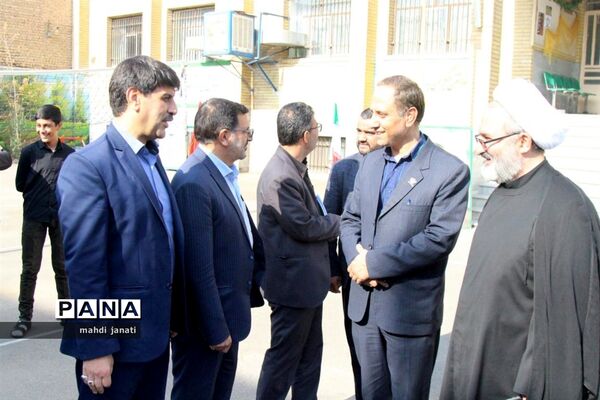 آیین افتتاح کانون سلمان در ناحیه 3 آموزش و پرورش استان قم
