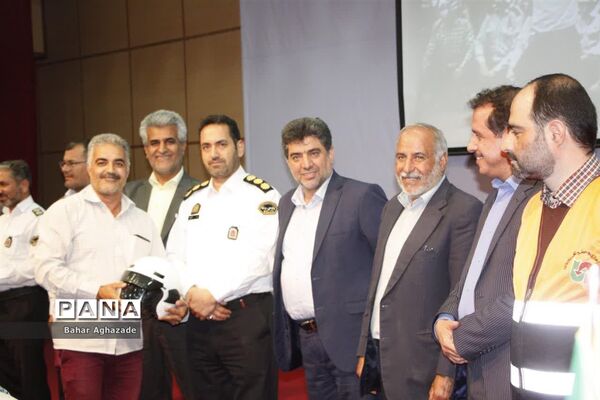 تجلیل ازموتورسیکلت سواران قانونمند در فشافویه