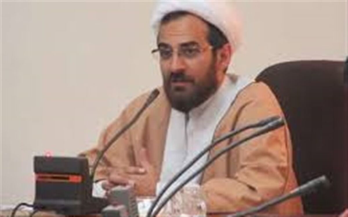 مسئولان در رفع مشکلات مردم جدی تر باشند