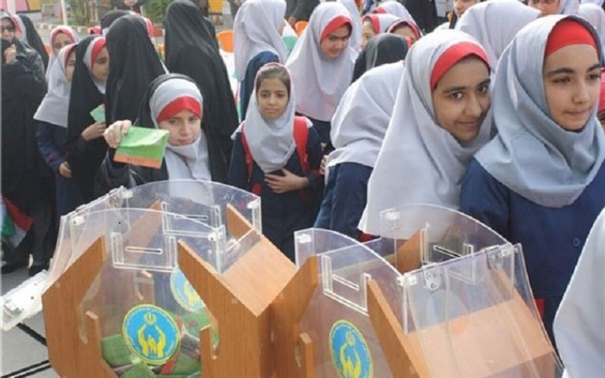 مشارکت 155میلیونی دانش آموزان استان در جشن عاطفه ها