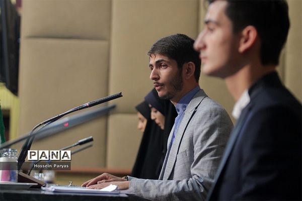 افتتاح نهمین دوره مجلس دانش آموزی