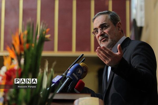 افتتاح نهمین دوره مجلس دانش آموزی