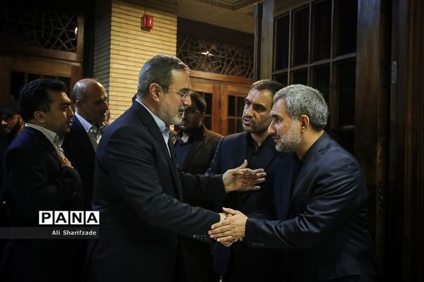 مراسم ختم مرحومه فاطمه زندبار، والده محسن و پرویز اسماعیلی