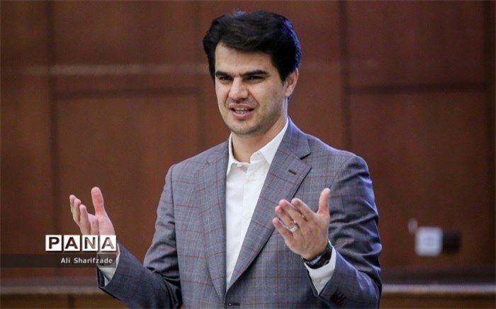 رئیس فدراسیون گلف: اعتقاد دارم باید در اتاق شیشه‌ای باشم؛ با توسعه گلف انگیزه تولید داخلی فراهم خواهد شد