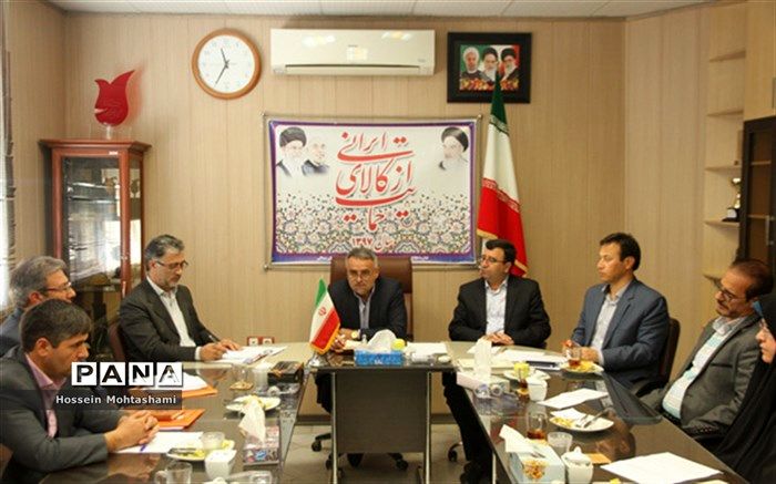 پیوند مدرسه و خانواده در امر تعلیم وتربیت ضروری است