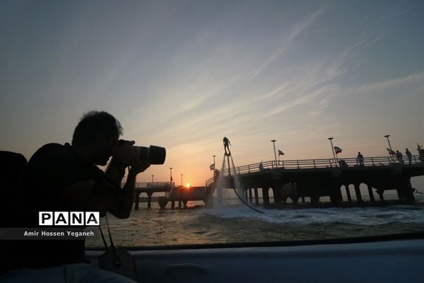 مانور نیروی دریایی جزیره کیش به مناسبت هفته ناجا در جزیره کیش