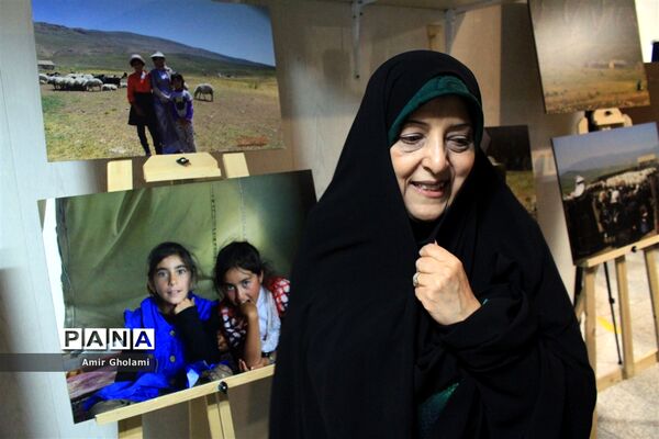 نشست تخصصی ارائه گزارش تحولات جامعه زنان عشایری و روستایی