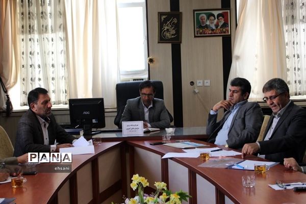 جلسه فصلی شورای برنامه‌ریزی سازمان دانش‌آموزی شهرستان بویراحمد