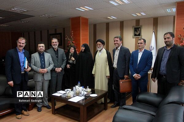 دیدار وزیر آموزش و پرورش با جمعی از نمایندگان مجلس