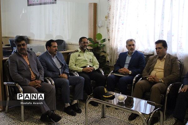 مراسم قرائت پیام مهر در دبیرستان فاطمه زهرا (س) شهرستان بیرجند