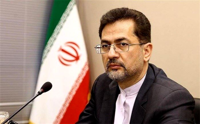 نائب‌رئیس کمیسیون اقتصادی مجلس: دو لت و مجلس آن مایه‌ای را که باید برای آموزش‌و‌پرورش بگذارند، نگذاشته اند