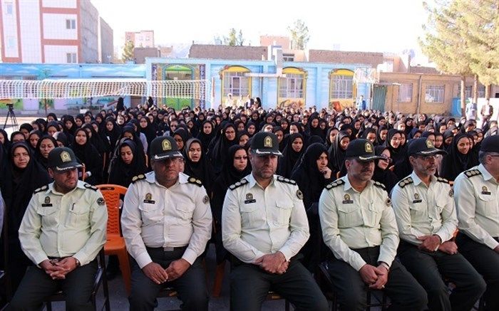 مشارکت 50 هزار دانش آموزابتدایی در طرح همیار پلیس
