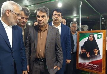 حضور معاون حقوق بشر وزیر دادگستری در جنت‌الشهدای میناب به مناسبت روز کودک
