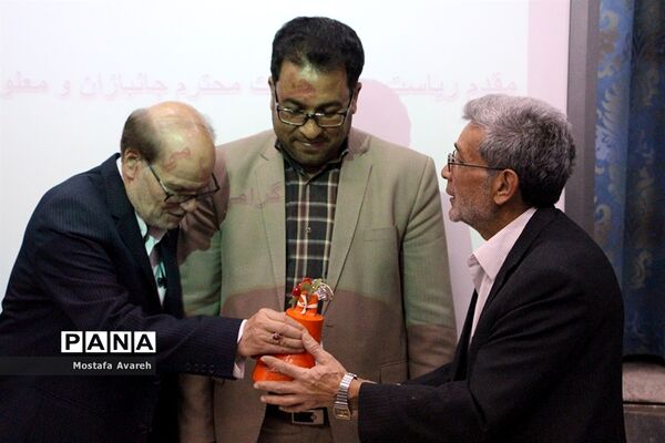 زنگ بزرگداشت هفته پارالمپیک در خراسان جنوبی در مرکزآموزشی تدبیر