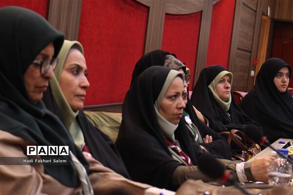 نشست مجمع مدرسین، مربیان و اعضاء سازمان دانش‌آموزی شهرستان‌های استان تهران
