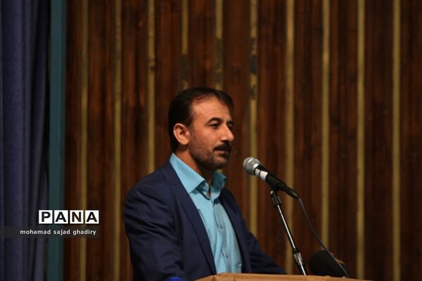 همایش بهداشت  روان با محوریت همیاران مشاور