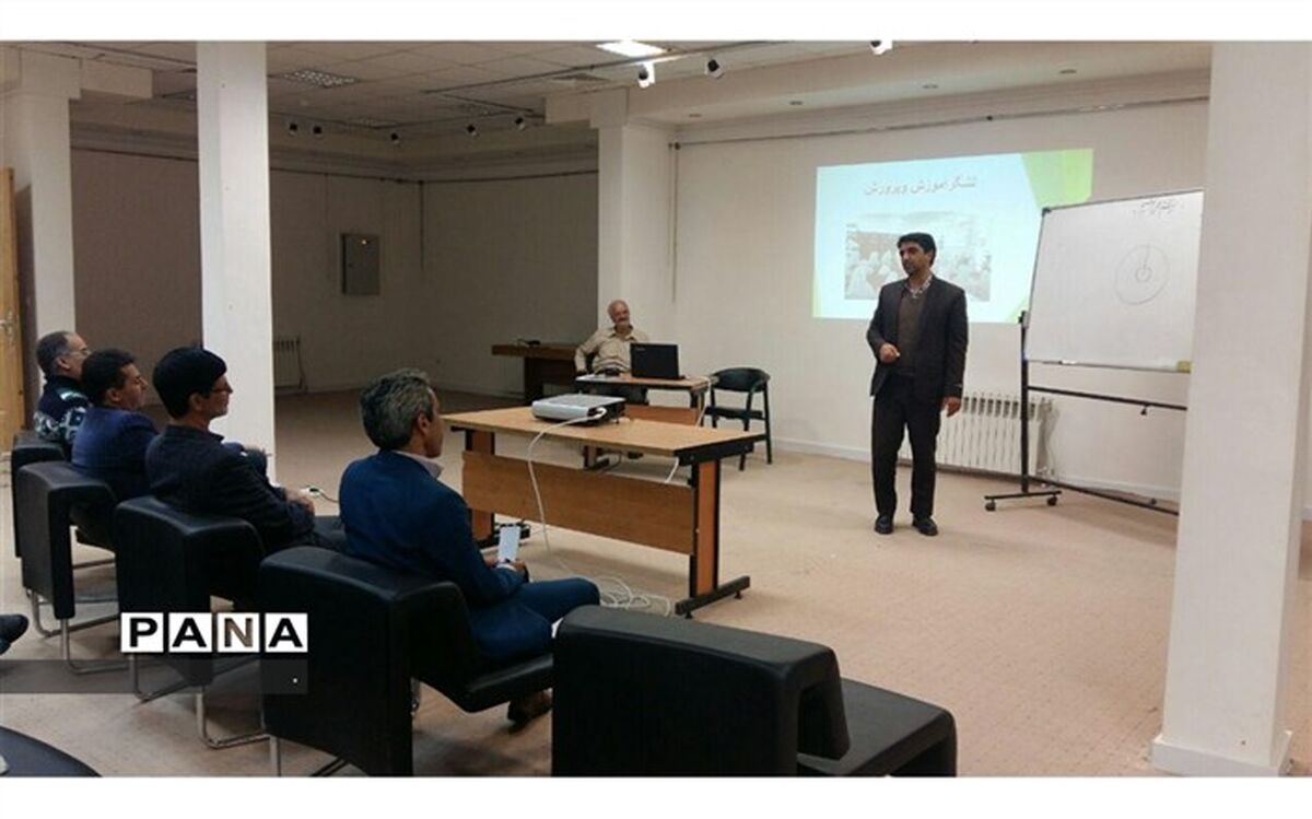 برگزاری کارگاه تسهیل گری کتاب خوانی در بجنورد