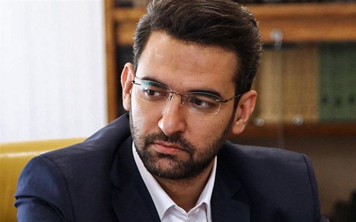 وزیر ارتباطات: اقتصاد اشتراکی در وضع تحریم مانع هدر رفت منابع می‌شود