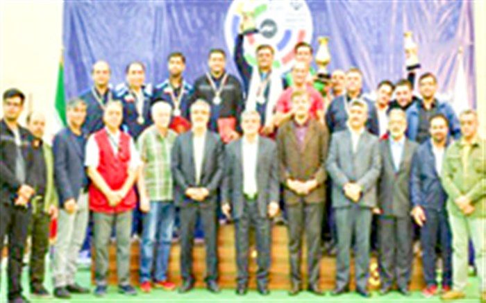 همدان، قهرمان مسابقات تپانچه کشور شد