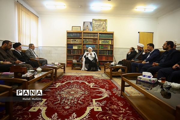 دیدار وزیرآموزش و پرورش با تعدادی از مراجع عظام تقلیددر استان قم