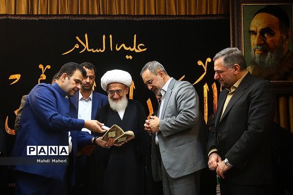 دیدار وزیرآموزش و پرورش با تعدادی از مراجع عظام تقلیددر استان قم