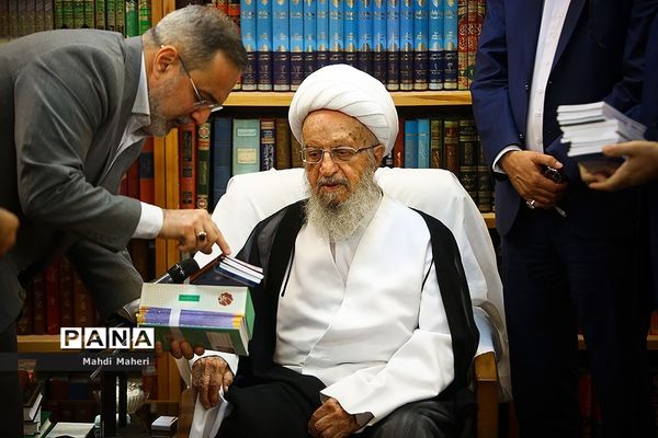 دیدار وزیرآموزش و پرورش با تعدادی از مراجع عظام تقلیددر استان قم