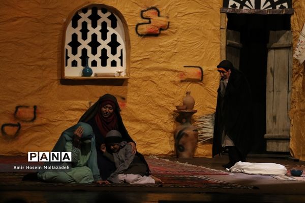 تئاتر تعزیه « ای قلبیمین قراره »