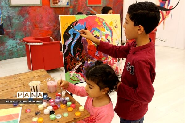 اولین نمایشگاه دنیای اسباب بازی و سرگرمی