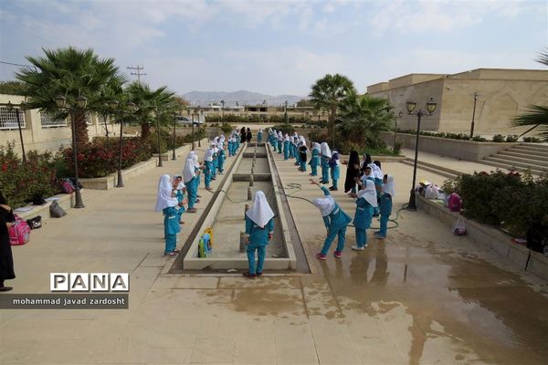 اجرای پیاده‌روی از «خانه تا مدرسه» به مناسبت هفته تربیت بدنی در نی ریز