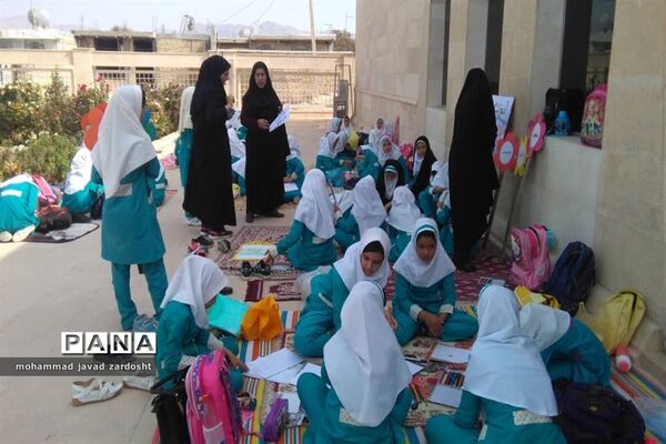 اجرای پیاده‌روی از «خانه تا مدرسه» به مناسبت هفته تربیت بدنی در نی ریز