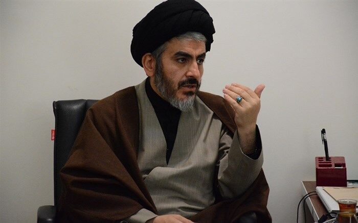 خدمات بیمه سلامت به درستی در جامعه اطلاع رسانی شود