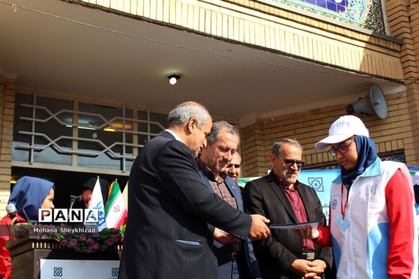 مراسم هفته بیمه سلامت و تربیت بدنی در مدارس آذربایجان شرقی