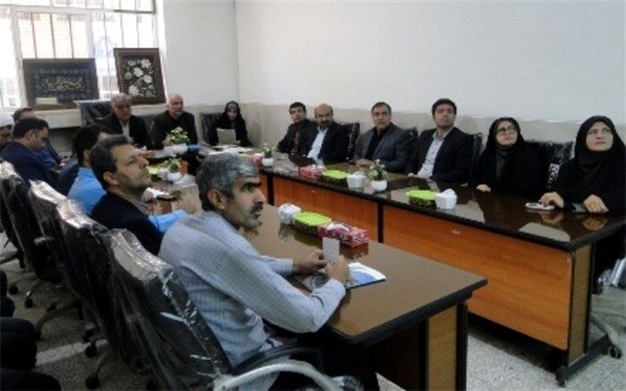 برگزاری جلسه شورای عمومی آموزش و پرورش پیربکران با موضوع طرح تدبیر