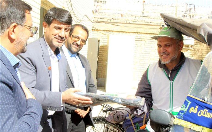 شرکت دورچرخه سواری قمی در پیاده روی اربعین