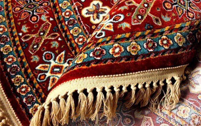 رائه تسهیلات حمایتی به بافندگان فرش دستباف در اردبیل