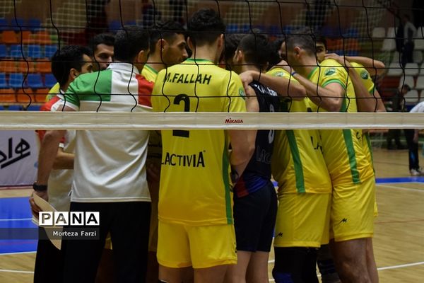 دیدار تیم های والیبال شهرداری تبریز و کاله آمل