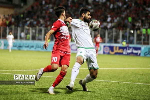 دیدار تیم های نساجی مازندران و ماشین‌سازی تبریز