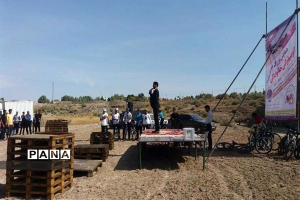 همایش اتومبیلرانی خانوادگی درشهرستان خوسف خراسان جنوبی