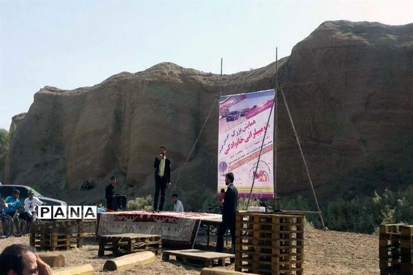 همایش اتومبیلرانی خانوادگی درشهرستان خوسف خراسان جنوبی