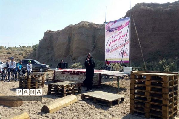 همایش اتومبیلرانی خانوادگی درشهرستان خوسف خراسان جنوبی