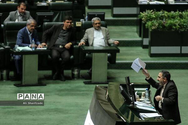 جلسه رای اعتماد به چهار وزیر پیشنهادی دولت