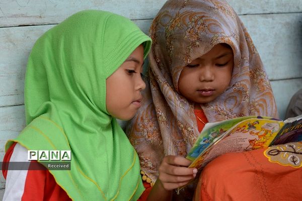 کتابخانه‌های بزرگ و کوچک از سراسر جهان