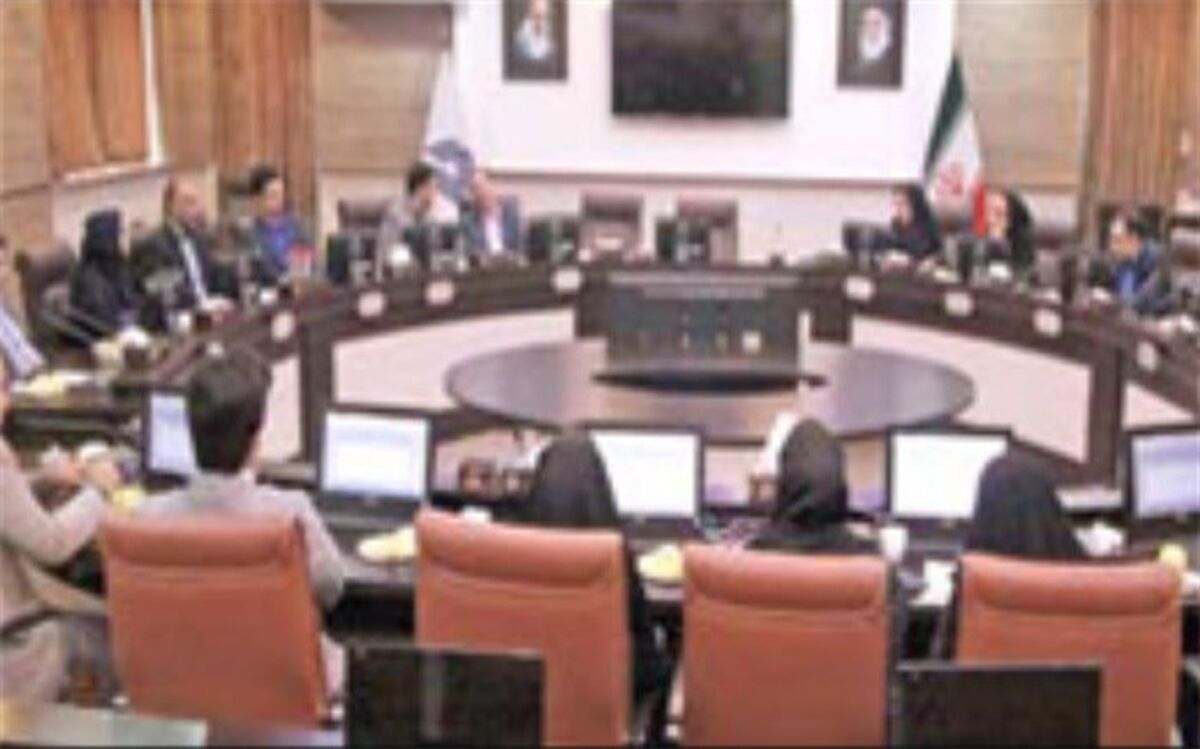 ایجاد گذر «فرهنگ و هنر» در همدان