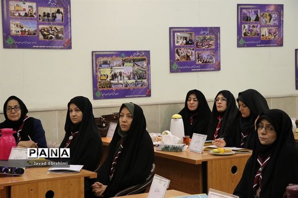 نشست کارشناسان تشکل‌های دانش‌آموزی خراسان رضوی